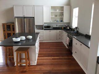 Kitchen-cupboards-design-port-elizabeth10